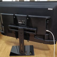無料配送 美品!! １９年製 ハイセンス４３V型 液晶テレビ43F60E HDR10 4K 対応 ドルビーオーディオ 社外スタンドの画像
