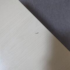 ニトリの折り畳みテーブルの画像