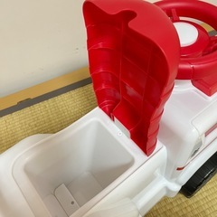 乗り物おもちゃ　救急車の画像