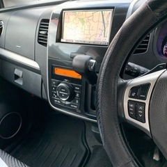 とてもきれいな2011年式　ターボ付　スズキ　ワゴンR スティングレーターボT 車検R8.4までたっぷりあります。ターボTの画像