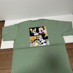 Lサイズ　半袖Tシャツ
の画像