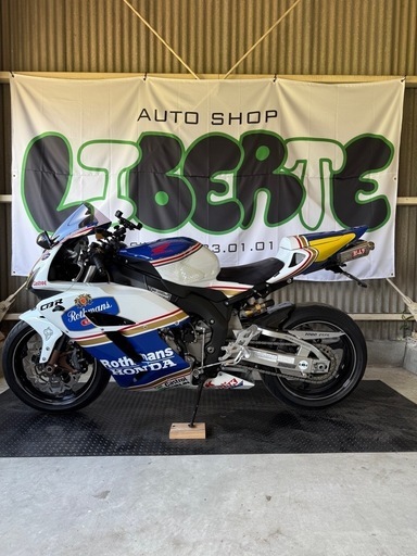 【美車】cbr1000rr sc57 低走行極上車