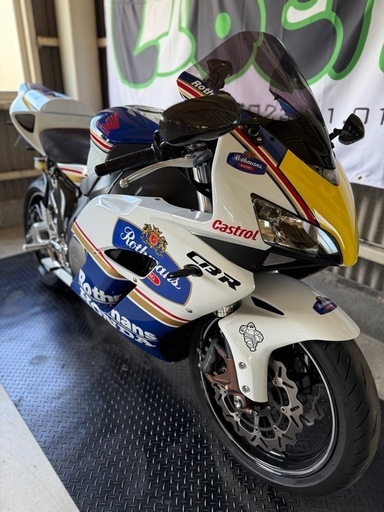 【美車】cbr1000rr sc57 低走行極上車