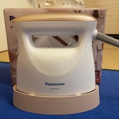 Panasonic 衣類スチーマー NI-FS530 ピンクゴールドの画像