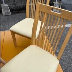 新品同様　北欧ダイニングテーブル 幅150ｃｍ　椅子２脚付 極上品 の画像