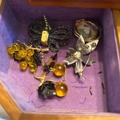 アクセサリーBOX(アクセサリー数点)の画像