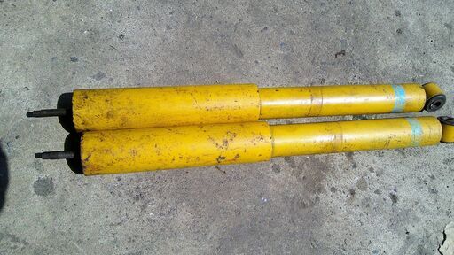 ポルシエー911ターボー用ビルシタイン―ダンパー2本販売