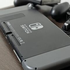 Nintendo Switch ニンテンドースイッチ　本体　グレーの画像