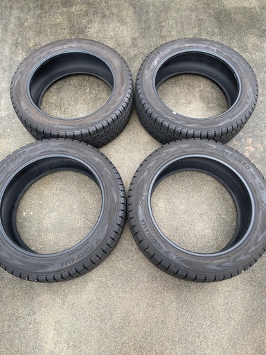 YOKOHAMA スタッドレス　20インチ