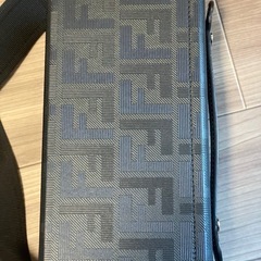 FENDI バゲット ソフト トランク ブラックの画像