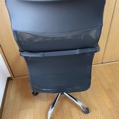 オフィスチェアの画像
