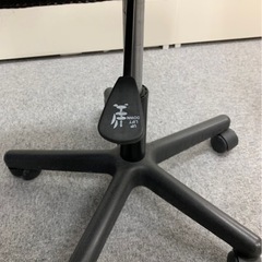 オフィスチェアの画像