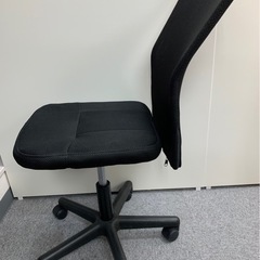 オフィスチェアの画像