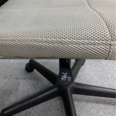 オフィスチェアの画像