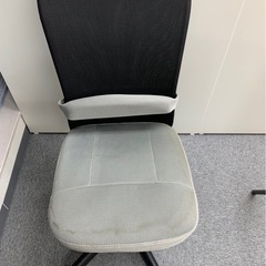 オフィスチェアの画像