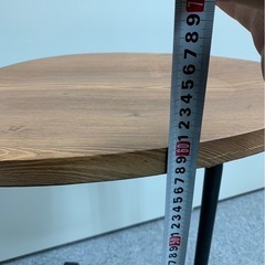 サイドテーブルの画像
