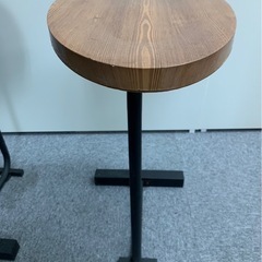 サイドテーブルの画像