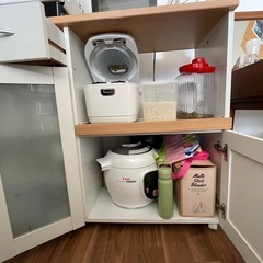 カップボード
の画像