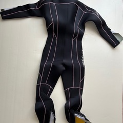 【美品】ウエットスーツ　レディース
の画像