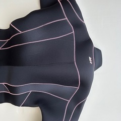 【美品】ウエットスーツ　レディース
の画像