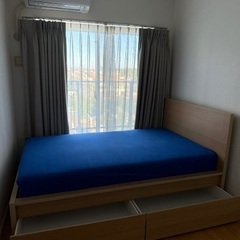 IKEA イケア　シングルベッド１（青マットレス）の画像