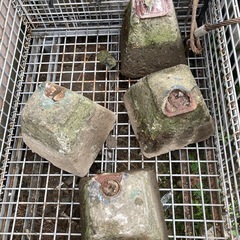 取りに来れる方無償で差し上げます　束石　 物置、ウッドデッキ、柱、室外機等土台に の画像