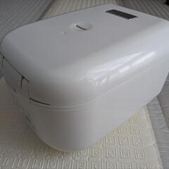 TIGER　炊飯器　tacook　3合炊きの画像
