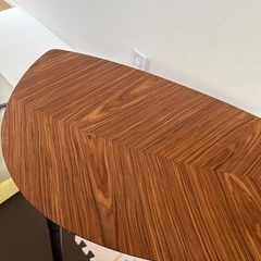 IKEA 葉っぱ型　ローテーブルの画像