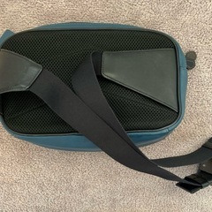 COACH 青 メンズ　ウエストバッグの画像