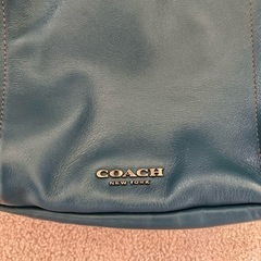 COACH 青 メンズ　ウエストバッグの画像