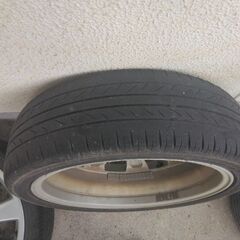 ダイハツムーヴ純正タイヤ付きホイールの画像