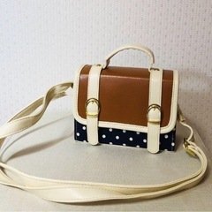 新品　ショルダーバッグの画像