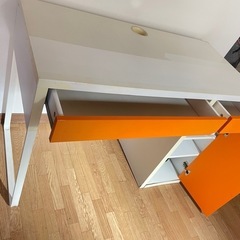テーブルの画像