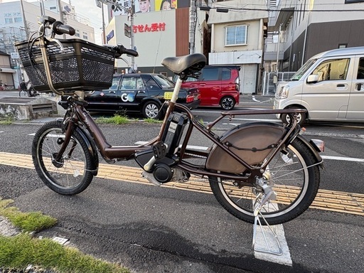 中古20インチブリヂストン電動アシスト自転車　8.9Ah 大阪