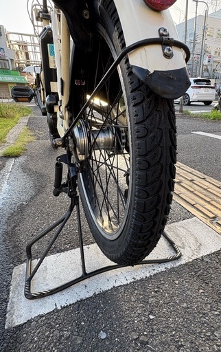 中古20インチYAMAHAビッケ電動アシスト自転車　8.7Ah 大阪