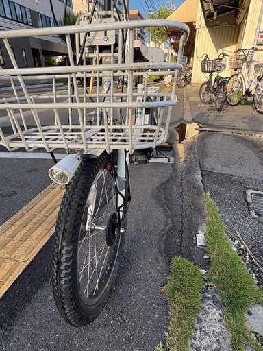 中古20インチYAMAHAビッケ電動アシスト自転車　8.7Ah 大阪