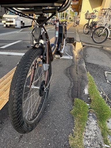 中古20インチブリヂストン電動アシスト自転車　8.9Ah 大阪