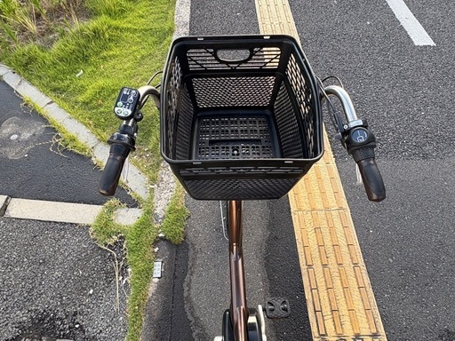 中古20インチブリヂストン電動アシスト自転車　8.9Ah 大阪