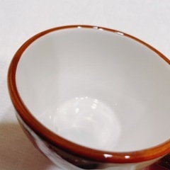 カントリー系カップアンドソーサー　花柄　クリーム系　　の画像