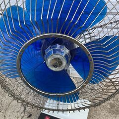アンテークな東芝　扇風機の画像