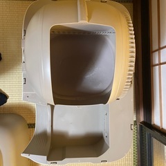 猫用全自動トイレの画像