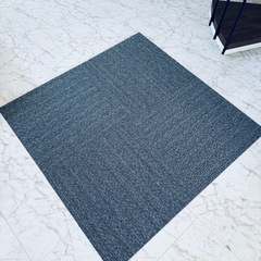 タイルカーペットの画像