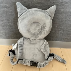 赤ちゃん転倒防止　猫の画像