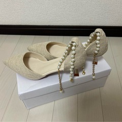 0729まで！【新品】パンプス　パーティー用0728八潮駅18時半引き渡し可能 ※コメント順優先の画像