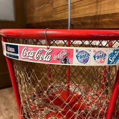 コカコーラ店舗什器　ディスプレイ　カゴカート　ハンガーラック　置物　昭和レトロ　ビンテージ　シェルフ　箪笥の画像