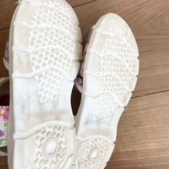 女の子サンダル 18cm かわいい♡ フルーツ フリルの画像