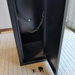 電子ロック式ガンロッカーの画像