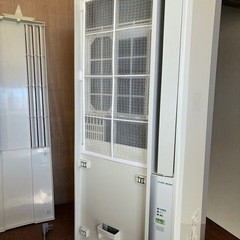【窓延長枠付き】コロナ窓用エアコン2017年製の画像