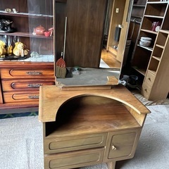 レトロ鏡台の画像