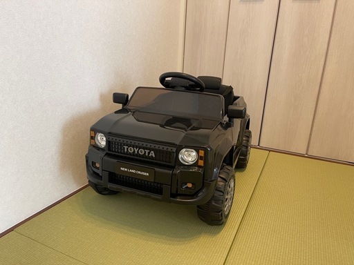 乗用ラジコン　TOYOTA　ランクル